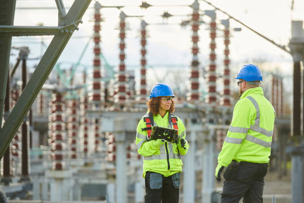 Best Local Electrician Companies  in Dayton, OR
