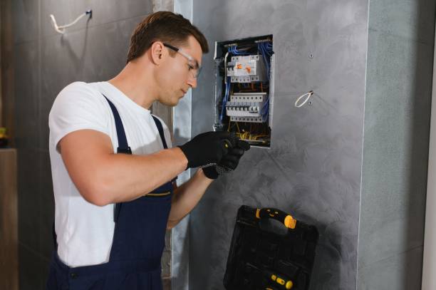 Best Electrical Outlet Repair  in Dayton, OR